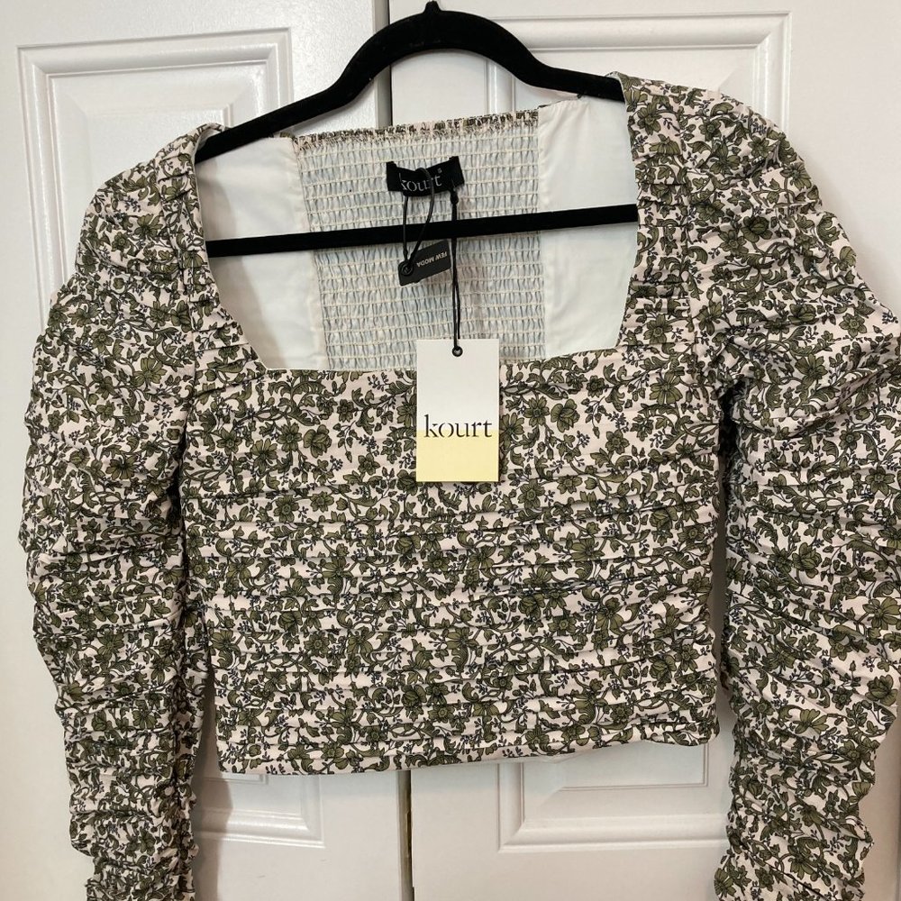 Few Moda Anastasia Top by Kourt